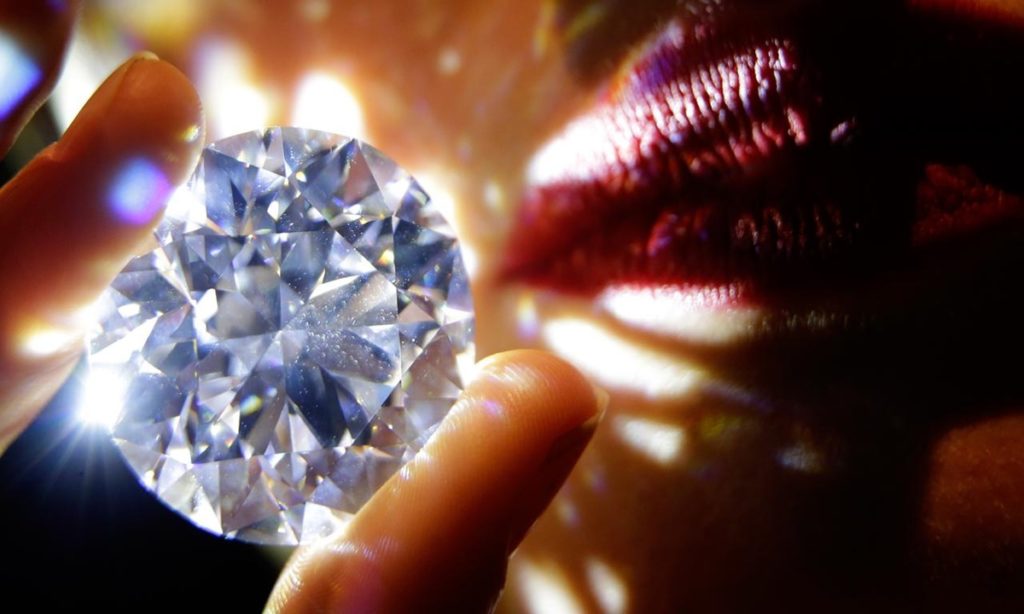 Benarkah Berlian Terbuat dari Batu Bara