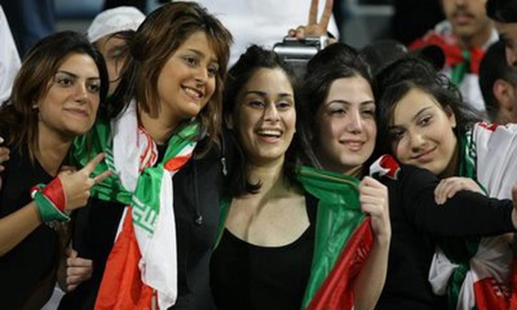 Ada Suporter Wanita Bakar Diri, Kapten Timnas Iran Merasa Malu