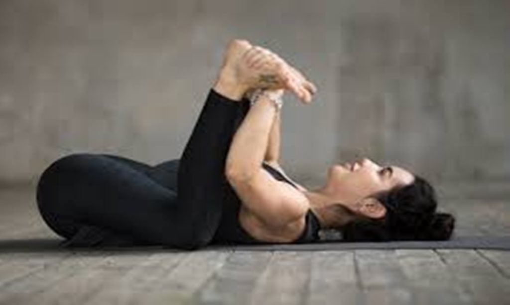 6 Gerakan Yoga Sederhana Agar Bisa Kentut, Mudah Dilakukan