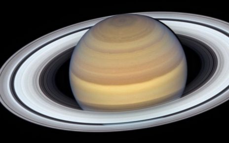 Foto Baru Kecantikan Saturnus, Cincin Planet Bersinar Sangat Terang