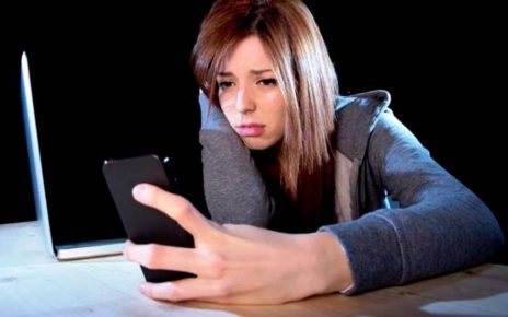 Apa Iya Aktif Di Media Sosial Bisa Buat Depresi