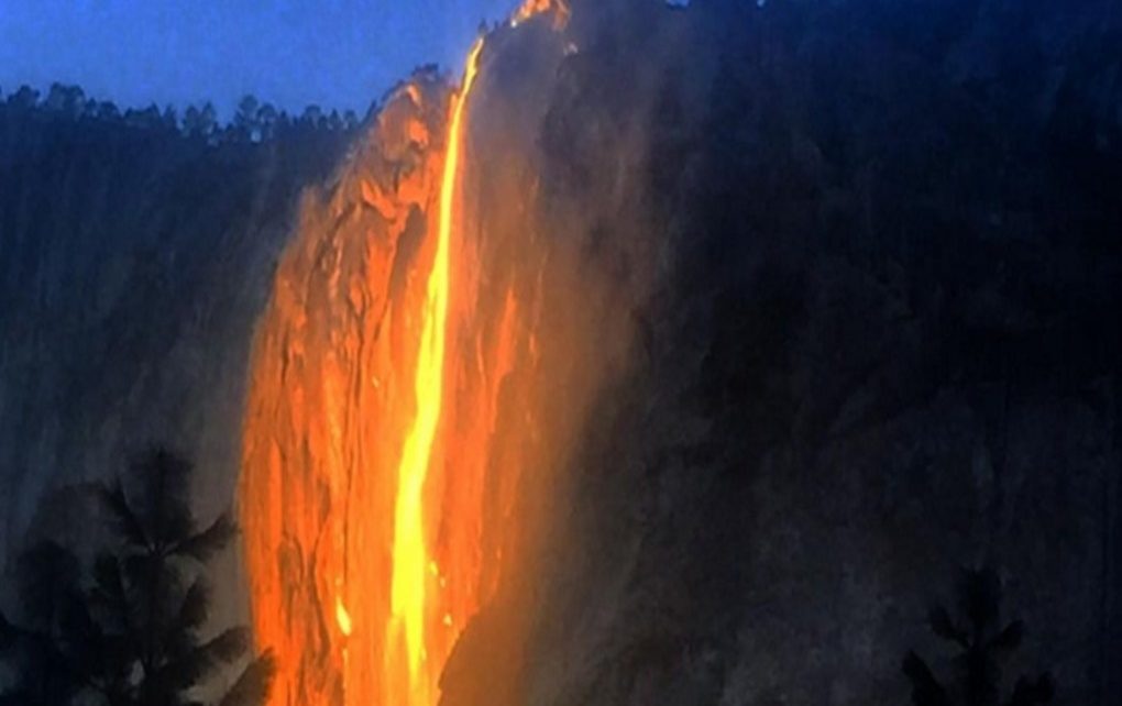 Air Terjun Api, Fenomena Alam Yang Menakjubkan dan Langka