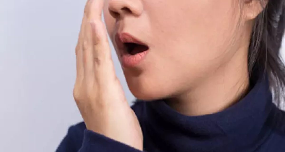 6 Jenis Buah yang Ampuh Menghilangkan Bau Mulut