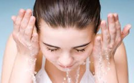 7 Efek Samping Cuci Muka dengan Sabun Mandi