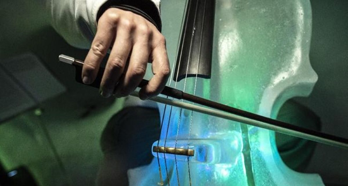 Lantunan Cello, Iringan Musik Penenang di Sisa Nyawa