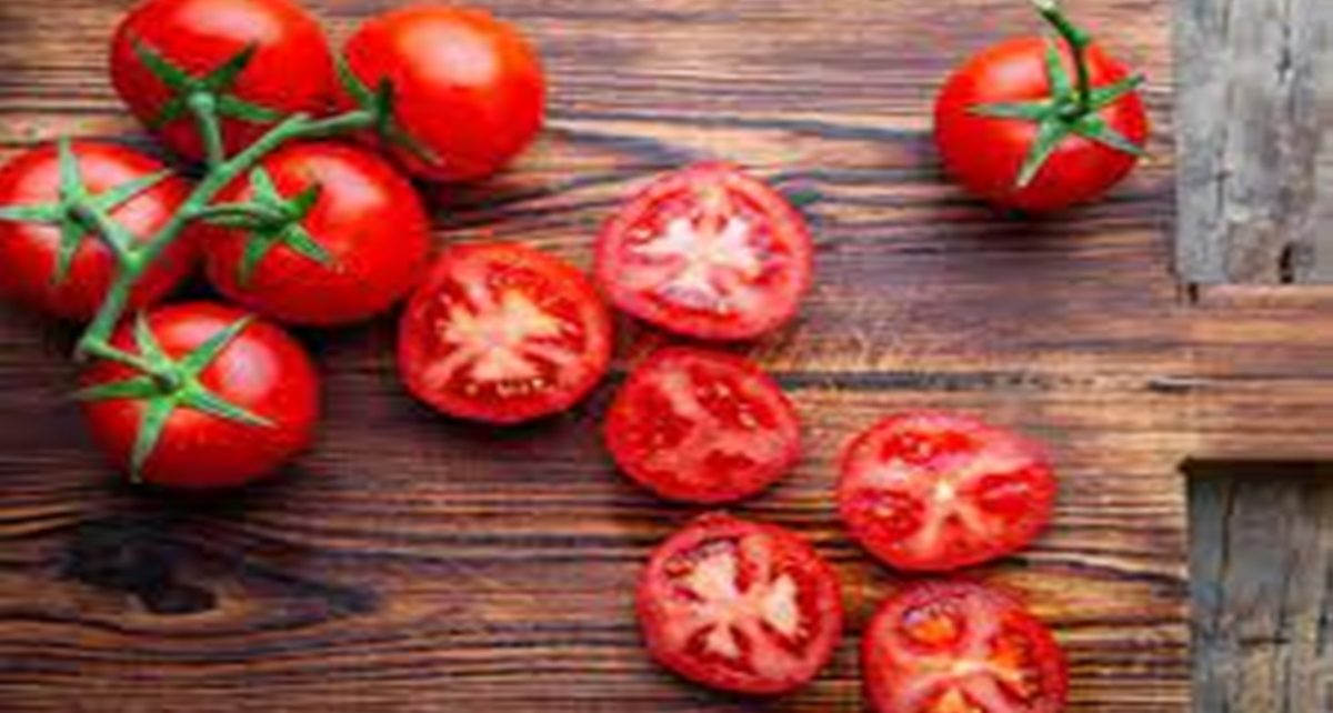 10 Manfaat Baik Tomat untuk Kecantikan
