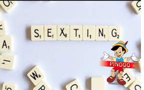 Manfaat Sexting untuk Pasangan Suami-Istri yang LDR