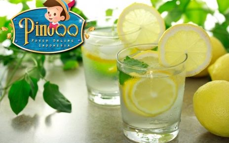 6 Manfaat Air Lemon Hangat di Pagi Hari